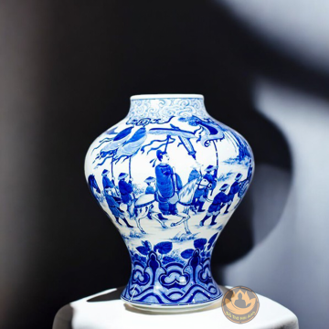 Bình Sứ Vinh Quy Bái Tổ – Biểu Tượng Tri Ân và Thành Đạt